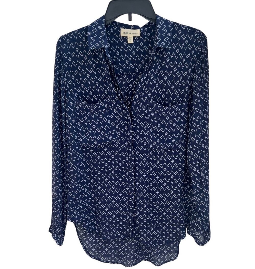 Cloth and Stone Geometric Long Sleeve Sheer Button Down Blouse Navy White XS
